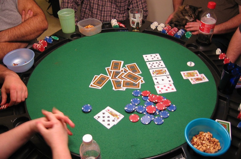 Flash Poker Game and Its Varied Attributes Online post thumbnail image